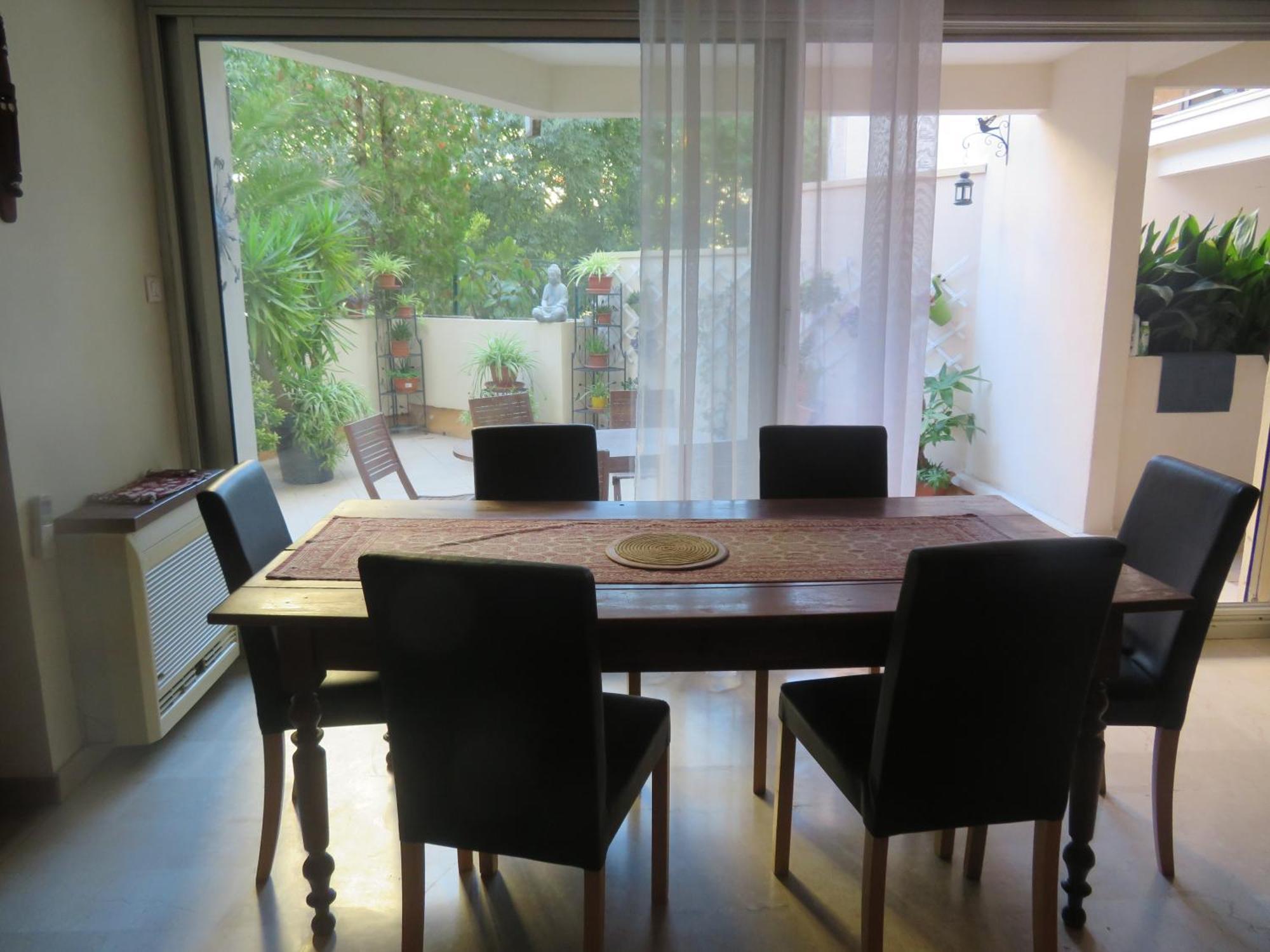 Grand Appartement Central Avec Terrasse Montpellier Exterior foto