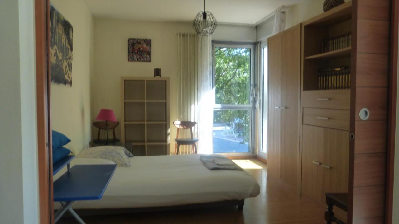Grand Appartement Central Avec Terrasse Montpellier Exterior foto